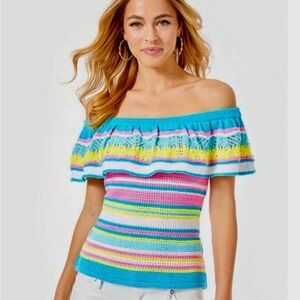 Lilly Pulitzer Canaria Sweater size XS. Excellent condition.